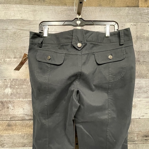 O2 Collection Pants - Picture 2 of 9